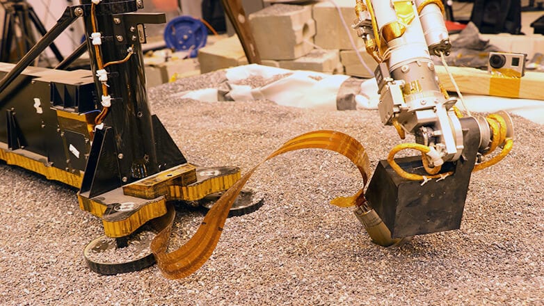 Motiv Space Systems Robotic Arm on Mars Insight
